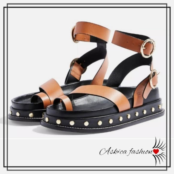 Topshop Shoes - TOPSHOP Fawn Studded Platform Sandal Size 7.5